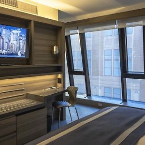 Superior Queen Junior Suite